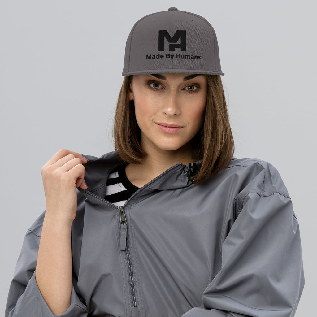 Logo Cap